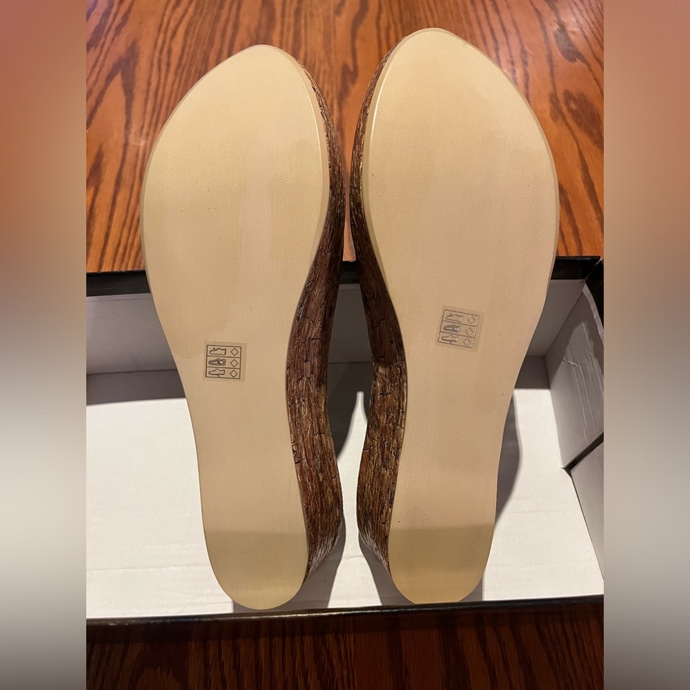 NIB Moda Tan/Cork Platform Sandals, Size 8 - Picture 6 of 6